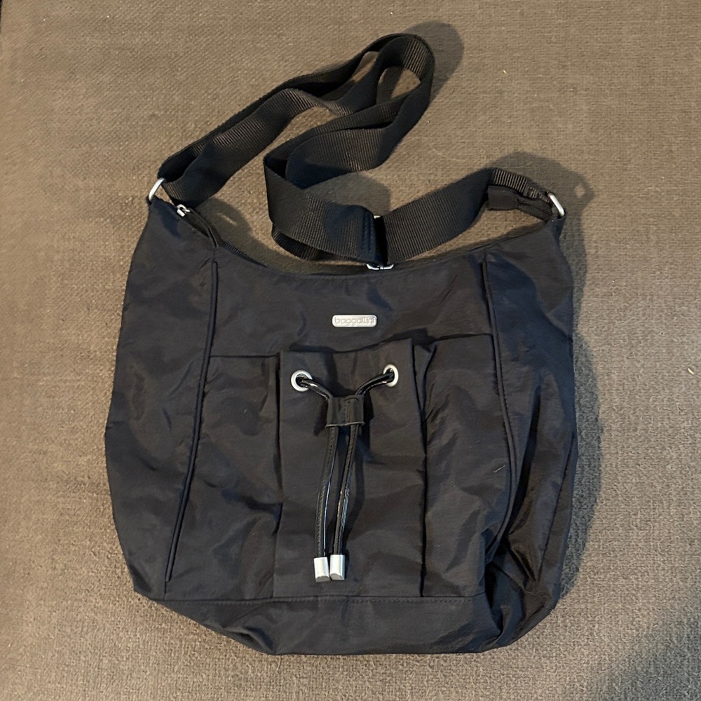 Baggalini Crossbody